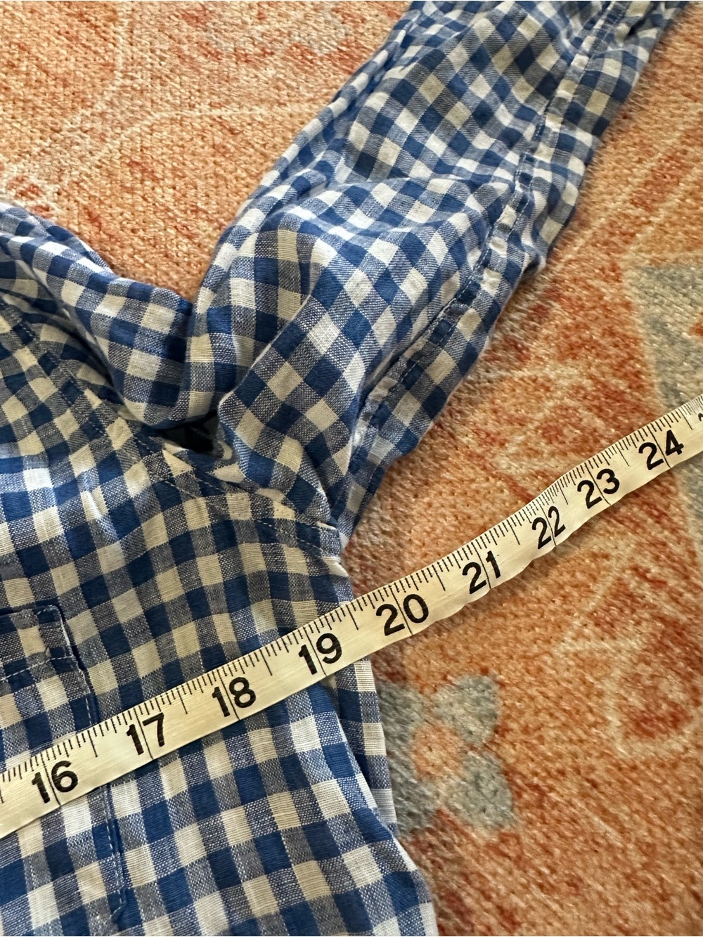 Frank and Eileen Barry blue and white plaid gingham 100% linen popover shirt Med - Picture 7 of 8